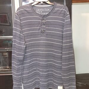 American Eagle Outfitters Men's Navy Striped Shirt